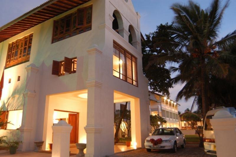 Hotel Sunset Beach Negombo Extérieur photo