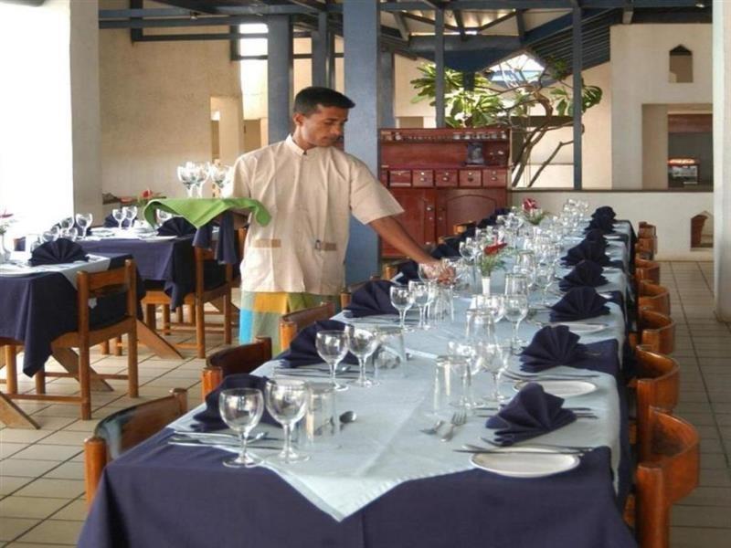 Hotel Sunset Beach Negombo Extérieur photo