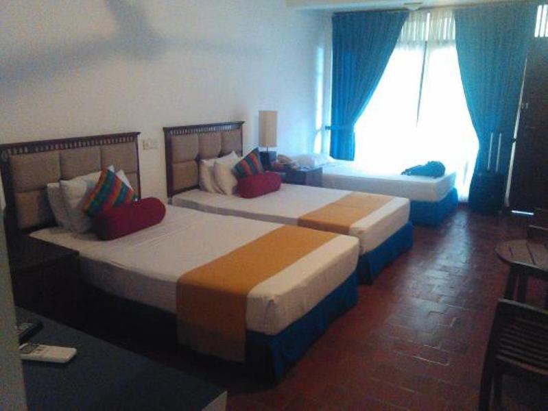 Hotel Sunset Beach Negombo Extérieur photo